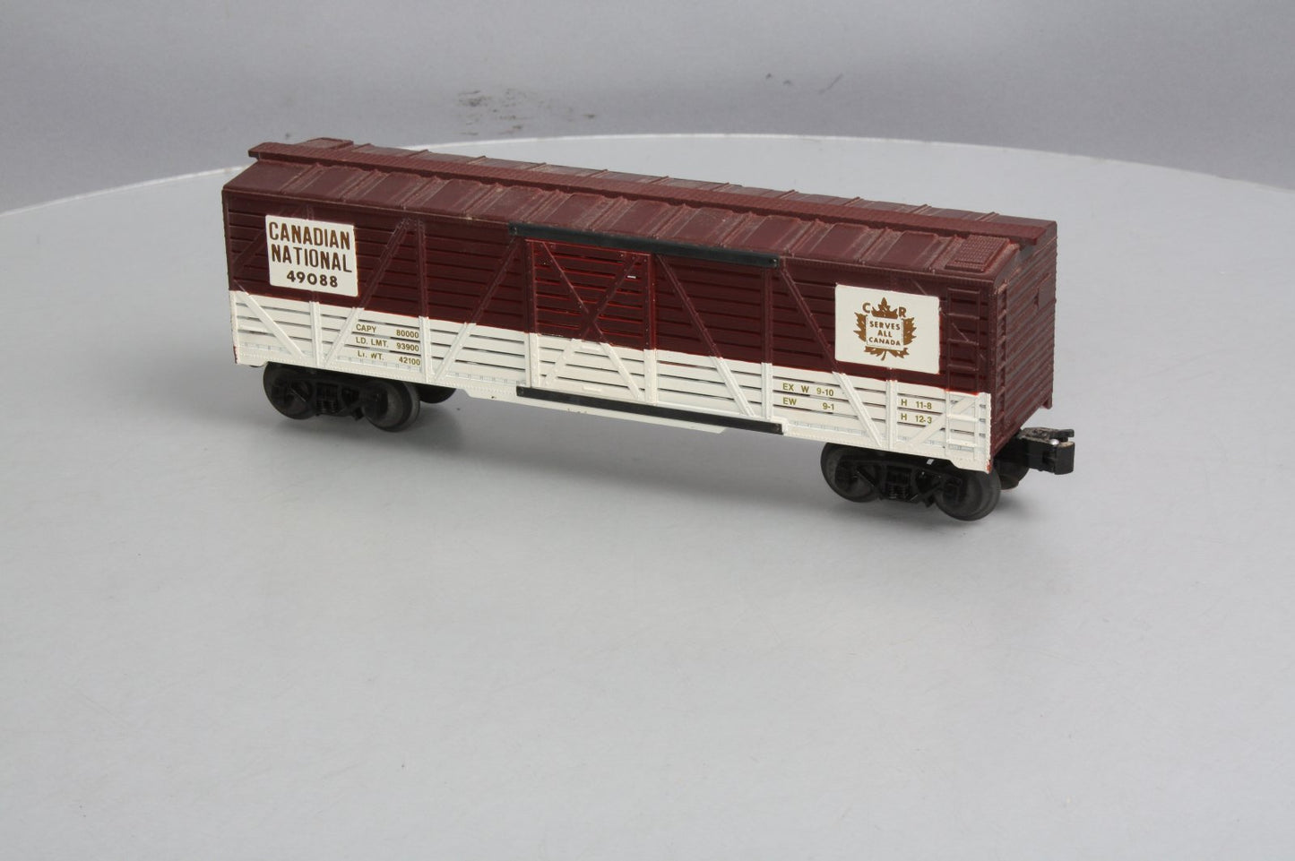 QSI 49088 Canadian National Stock Car w/Live Action Sound Module - 3 Rail LN