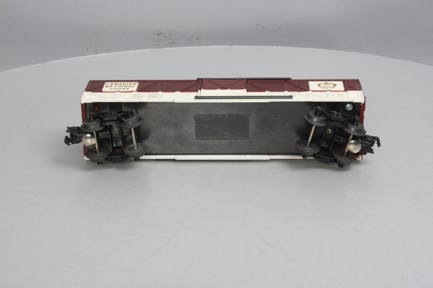 QSI 49088 Canadian National Stock Car w/Live Action Sound Module - 3 Rail LN