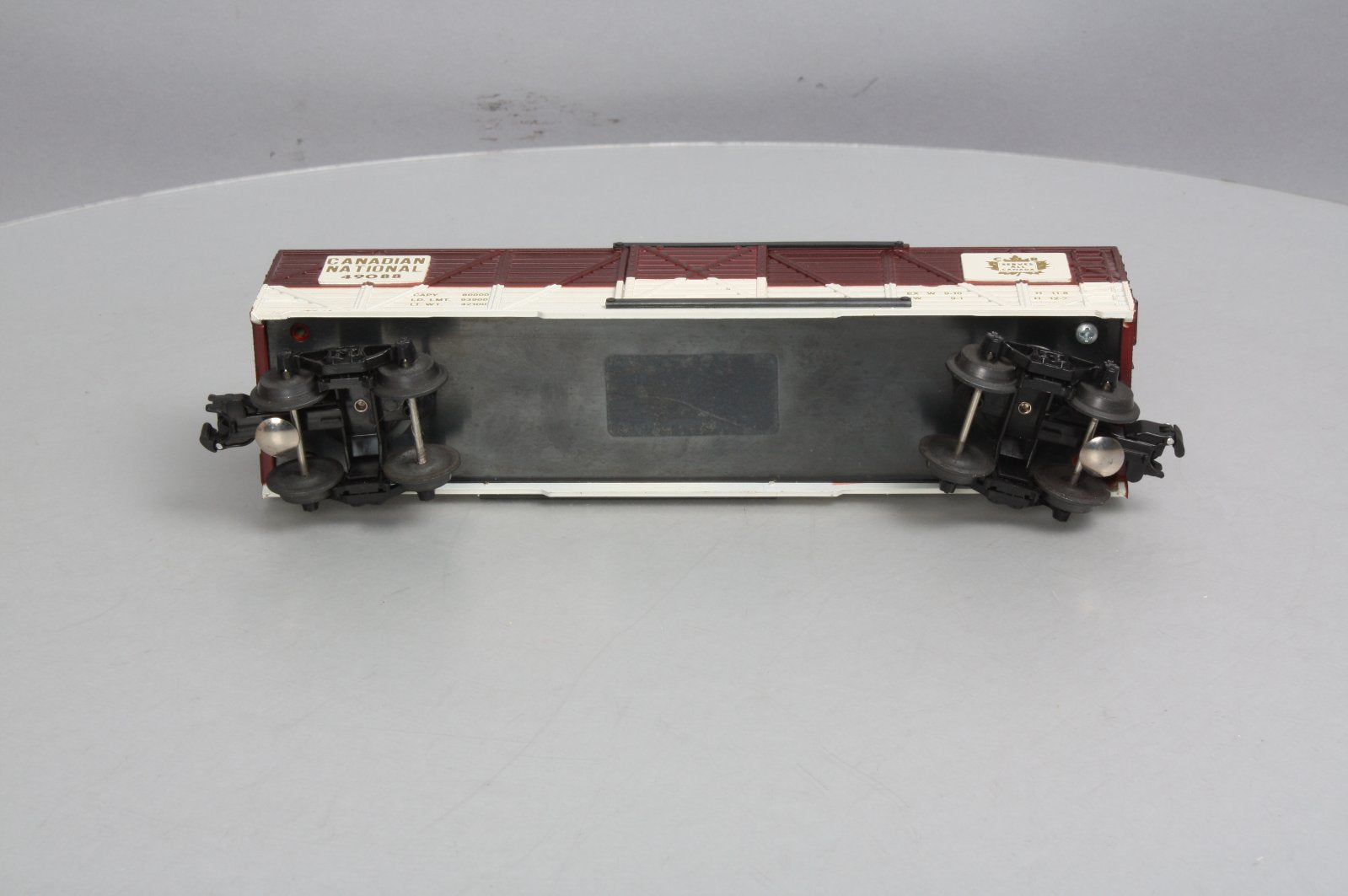 QSI 49088 Canadian National Stock Car w/Live Action Sound Module - 3 Rail LN