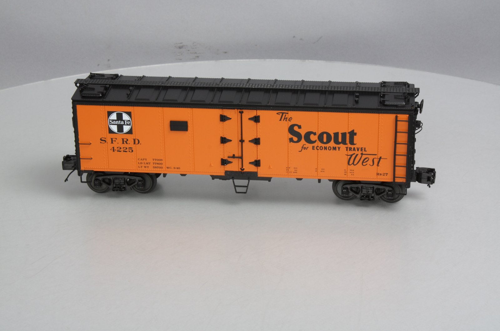 MTH 20-94243 Santa Fe Steel Sided Reefer #4225