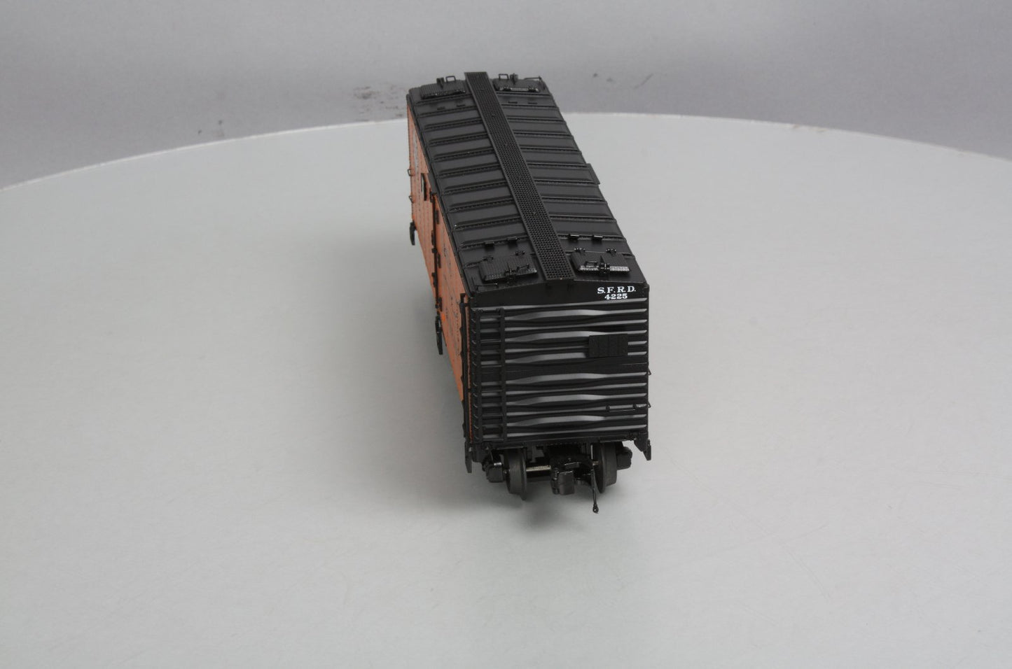 MTH 20-94243 Santa Fe Steel Sided Reefer #4225