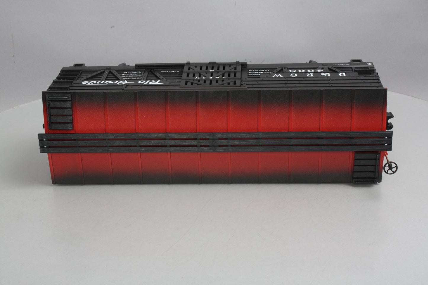 LGB 43682 G Scale D&RGW Cattle Car w/ Electric Sound (Metal Wheels) LN/Box