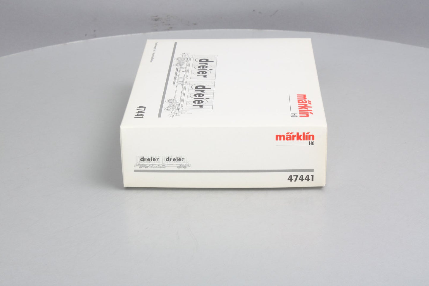 Marklin 47441 HO Scale Deep Well Flatcar w/Trailers