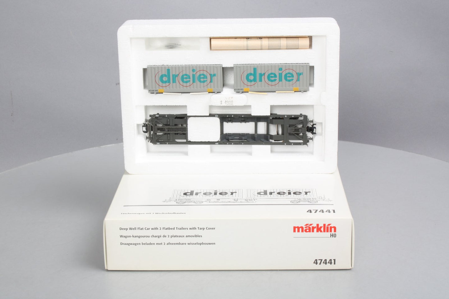 Marklin 47441 HO Scale Deep Well Flatcar w/Trailers