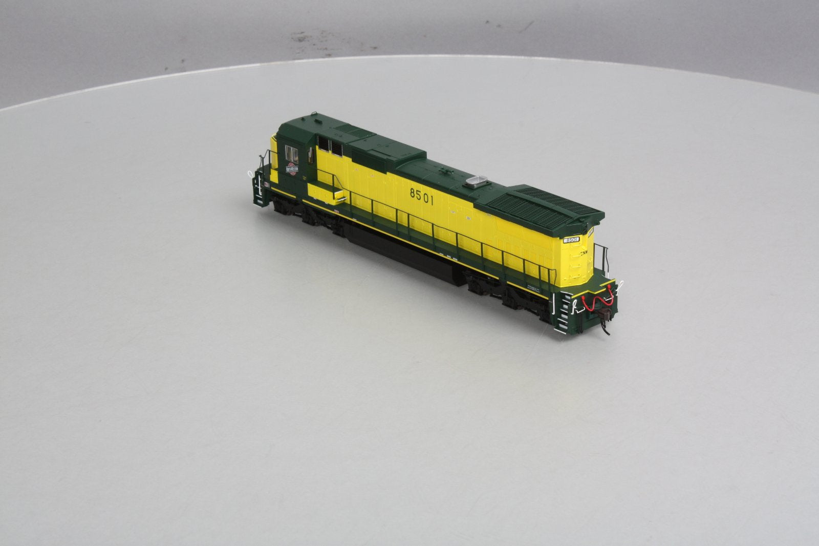 Atlas 7605 HO Chicago & North Western Dash 8-40C Diesel Locomotive #8501