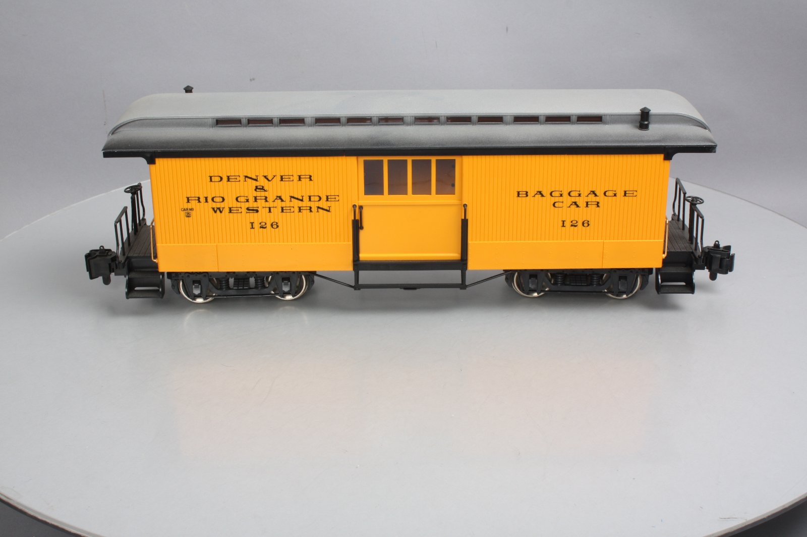 LGB 3084 D&RG Yellow & Silver Baggage Car w/ Custom Figure - Metal Wheels LN/Box