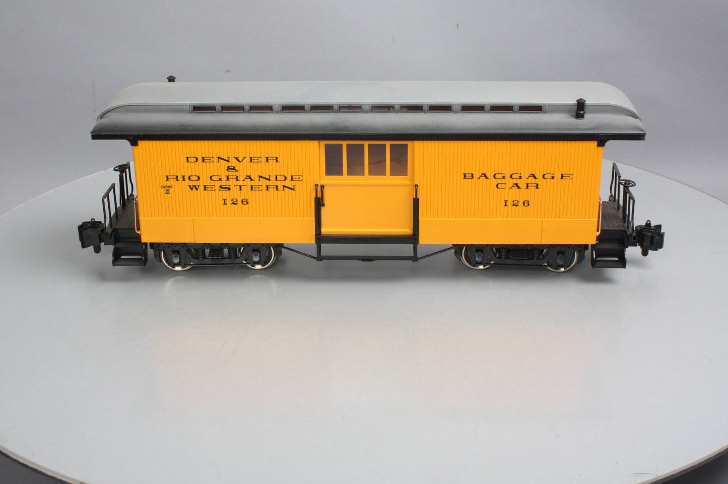 LGB 3084 D&RG Yellow & Silver Baggage Car w/ Custom Figure - Metal Wheels LN/Box