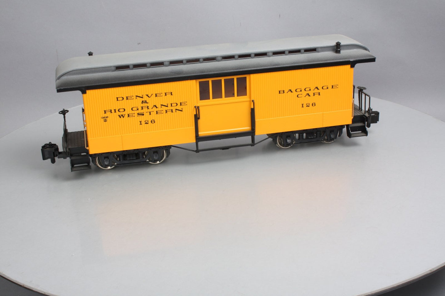 LGB 3084 D&RG Yellow & Silver Baggage Car w/ Custom Figure - Metal Wheels LN/Box