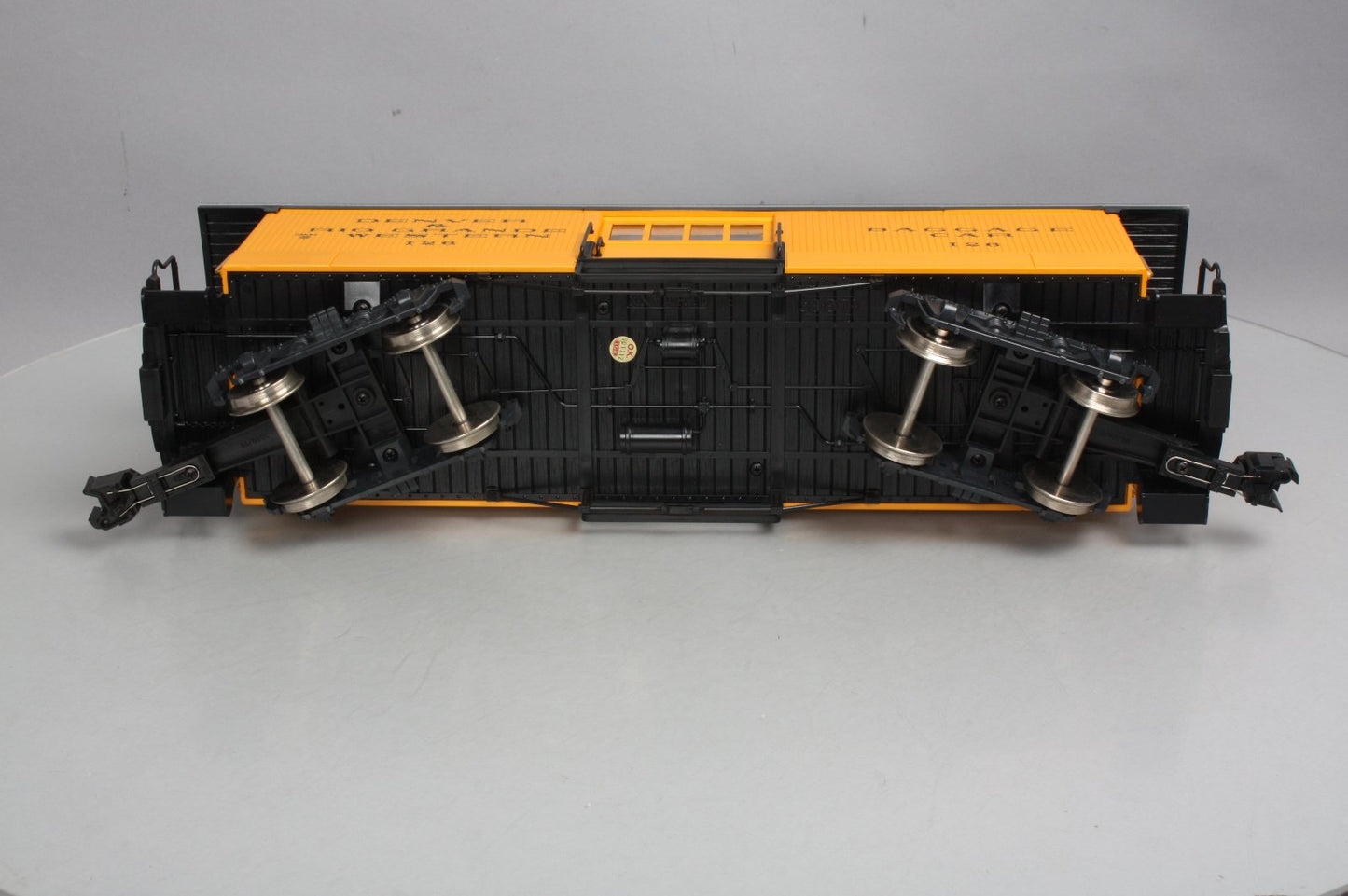 LGB 3084 D&RG Yellow & Silver Baggage Car w/ Custom Figure - Metal Wheels LN/Box