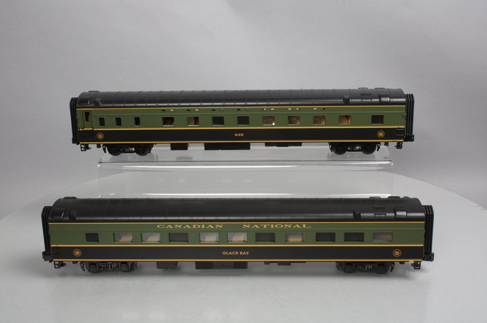 MTH 20-66029 O Canadian National 70' Streamlined Sleeper/Diner Passenger Car Set LN/Box
