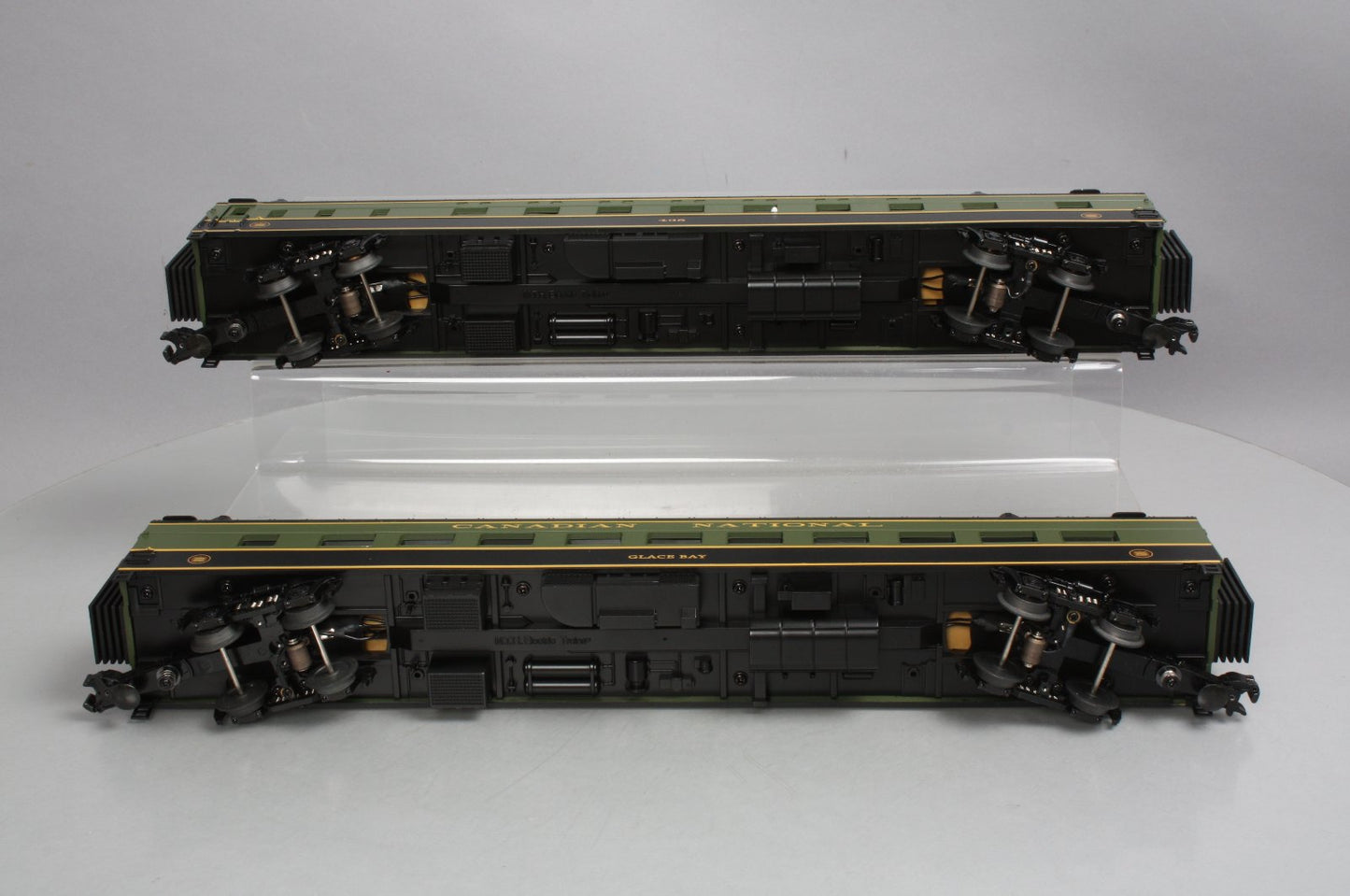 MTH 20-66029 O Canadian National 70' Streamlined Sleeper/Diner Passenger Car Set LN/Box