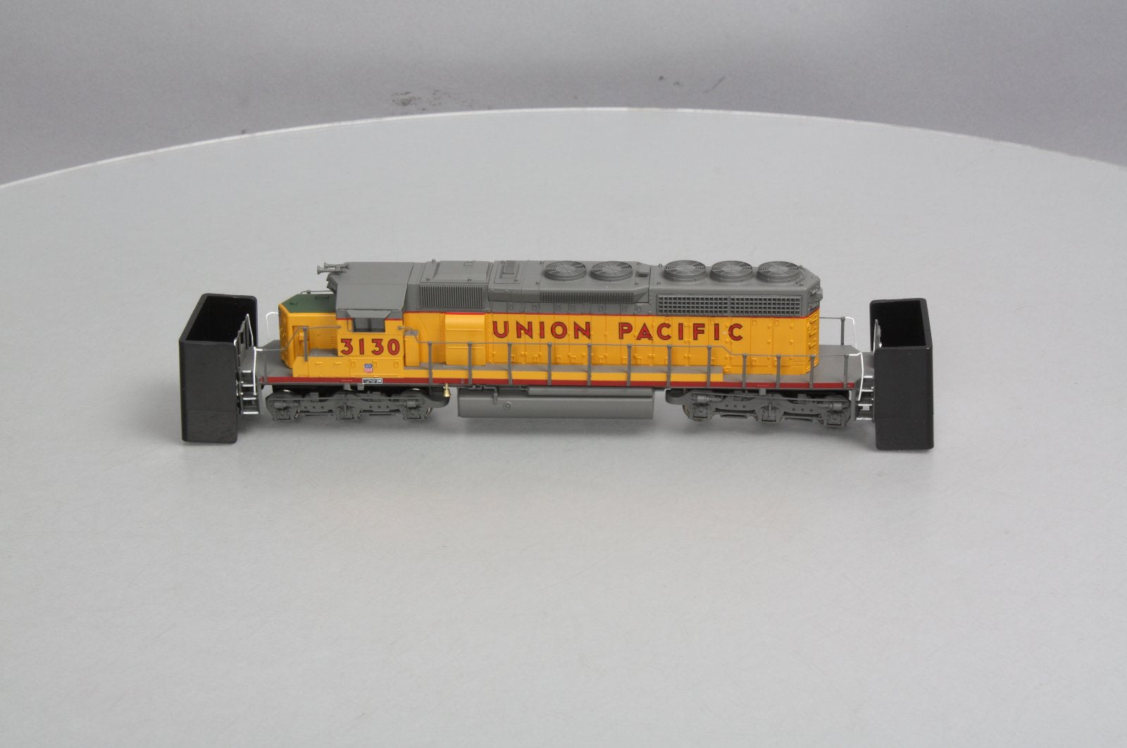 Broadway Limited 709 HO Scale Union Pacific EMD SD40-2 #3130 with