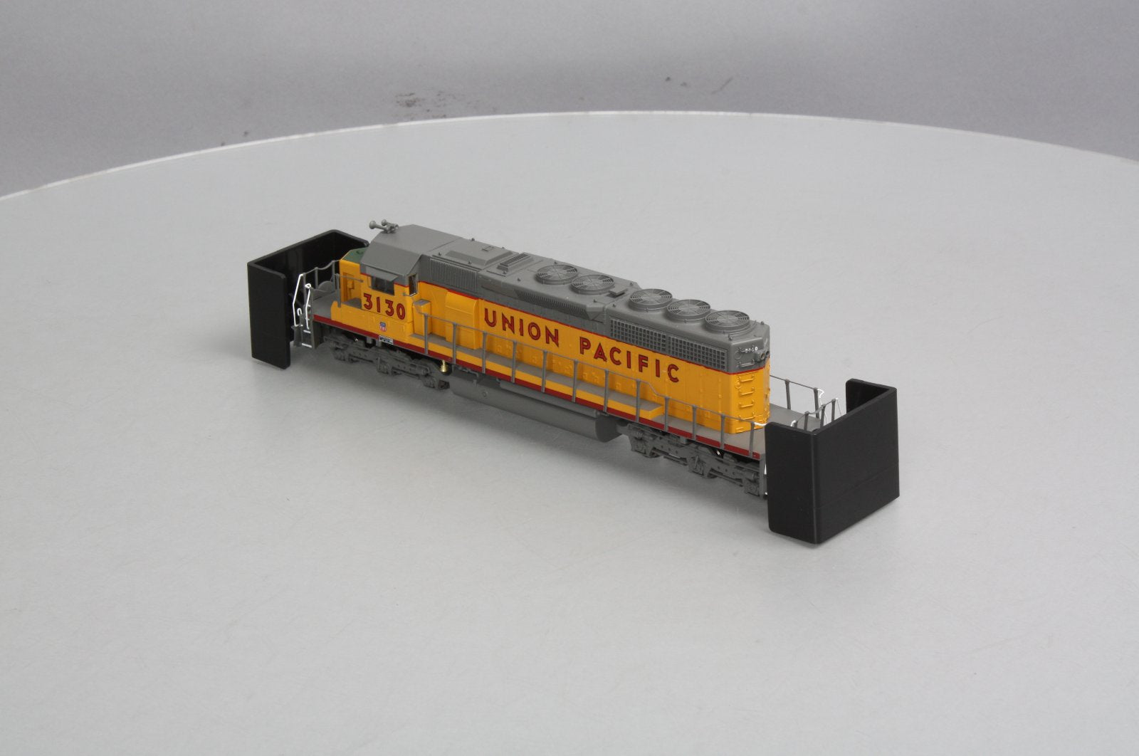 Broadway Limited 709 HO Scale Union Pacific EMD SD40-2 #3130 with DCC & Sound