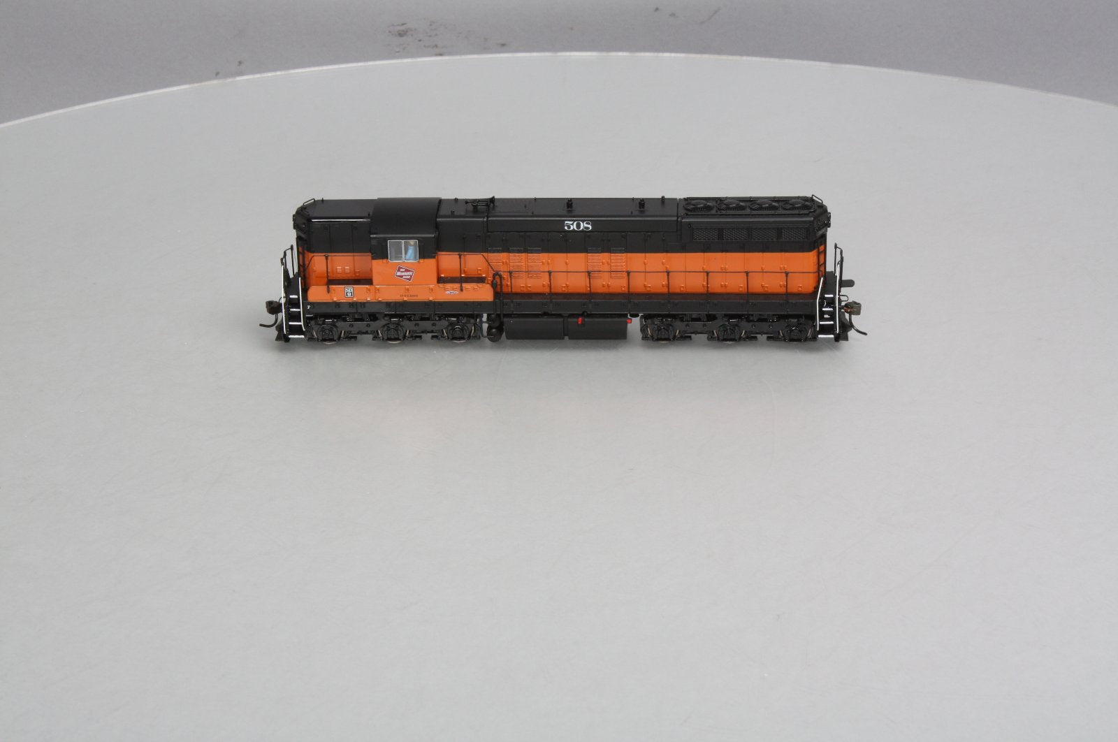 Broadway Limited 5020 HO Milwaukee Road EMD SD9 #508 with Sound