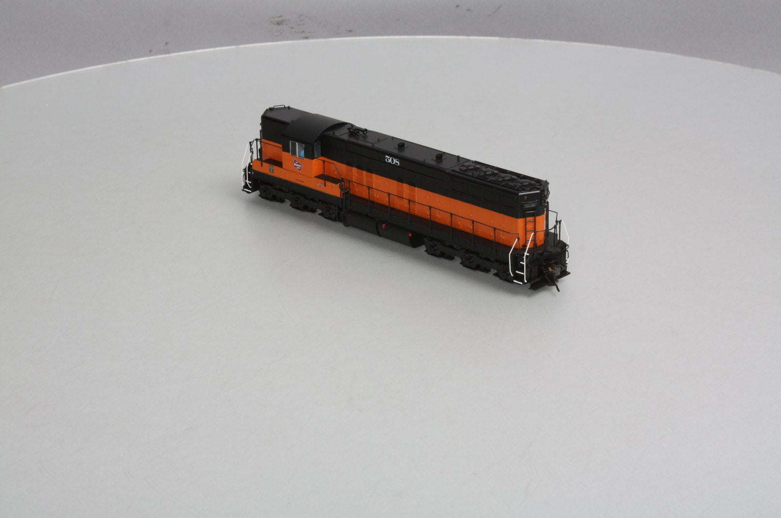 Broadway Limited 5020 HO Milwaukee Road EMD SD9 #508 with Sound