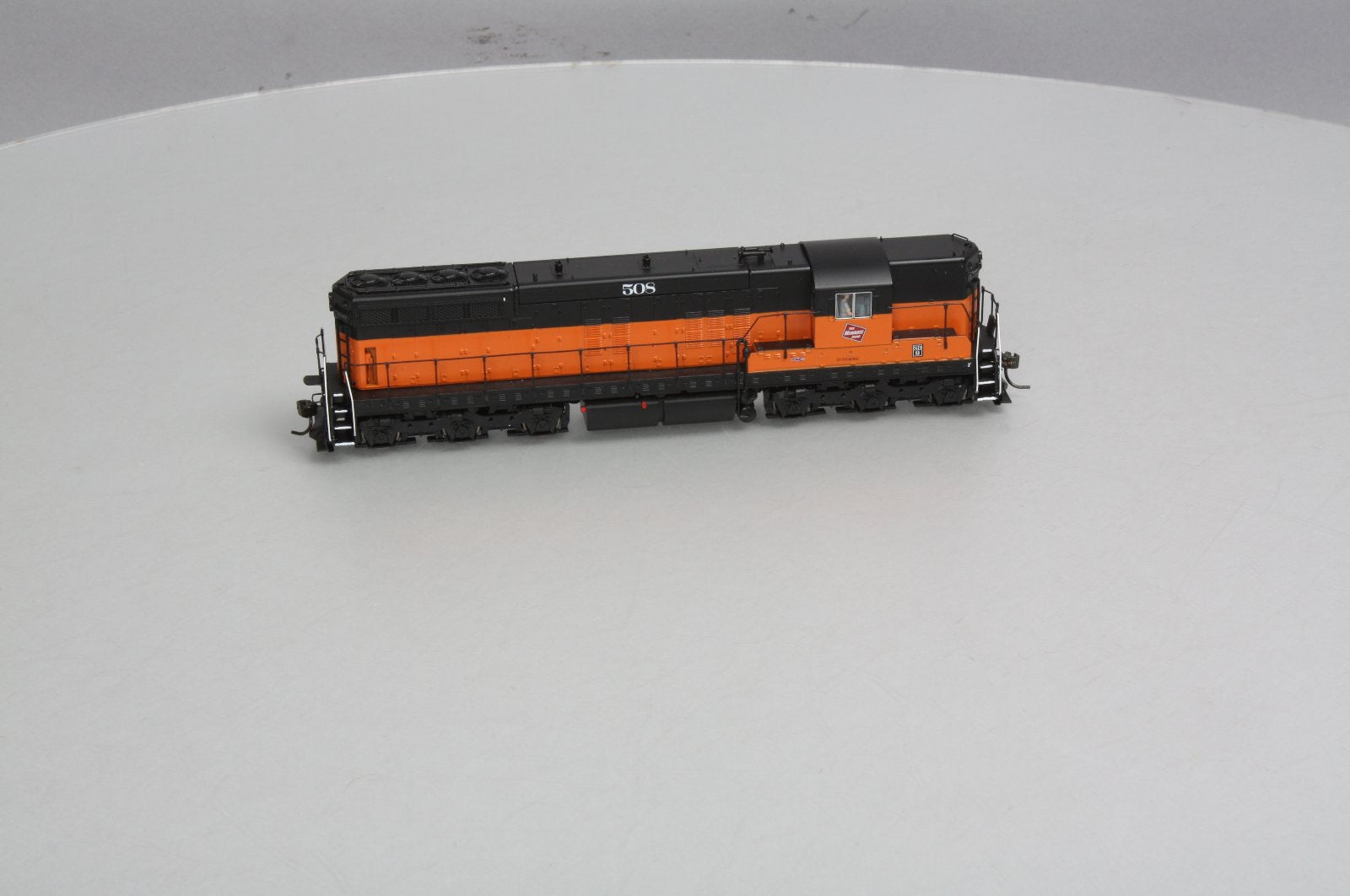 Broadway Limited 5020 HO Milwaukee Road EMD SD9 #508 with Sound