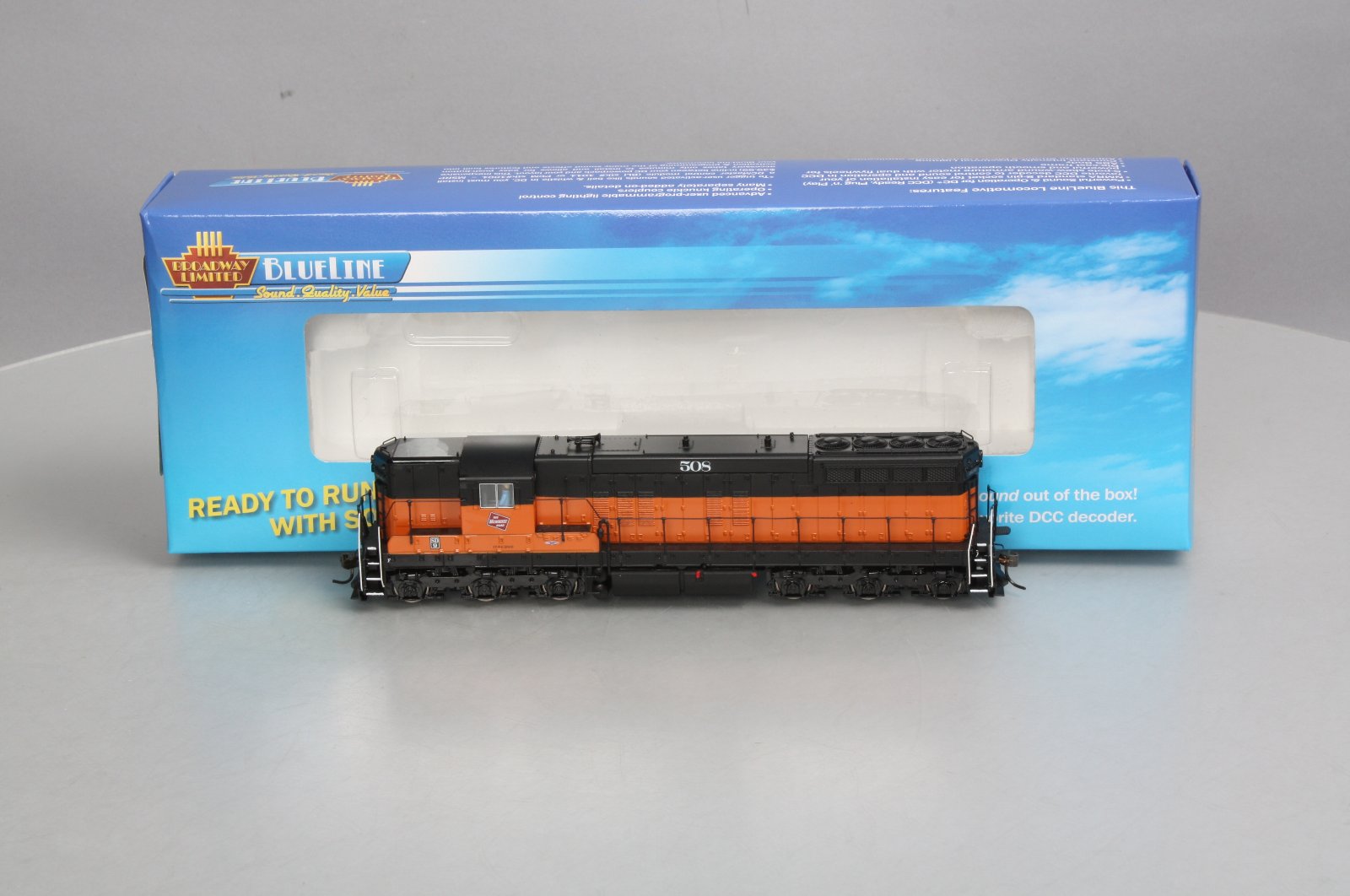 Broadway Limited 5020 HO Milwaukee Road EMD SD9 #508 with Sound