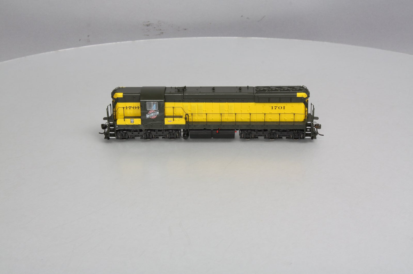 Broadway Limited 5026 HO Chicago & North Western EMD SD9 #1701 with Sound