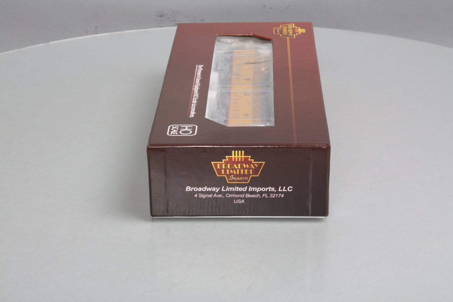 Broadway Limited 464 HO Union Pacific EMD E8A #930 w/DCC, Sound