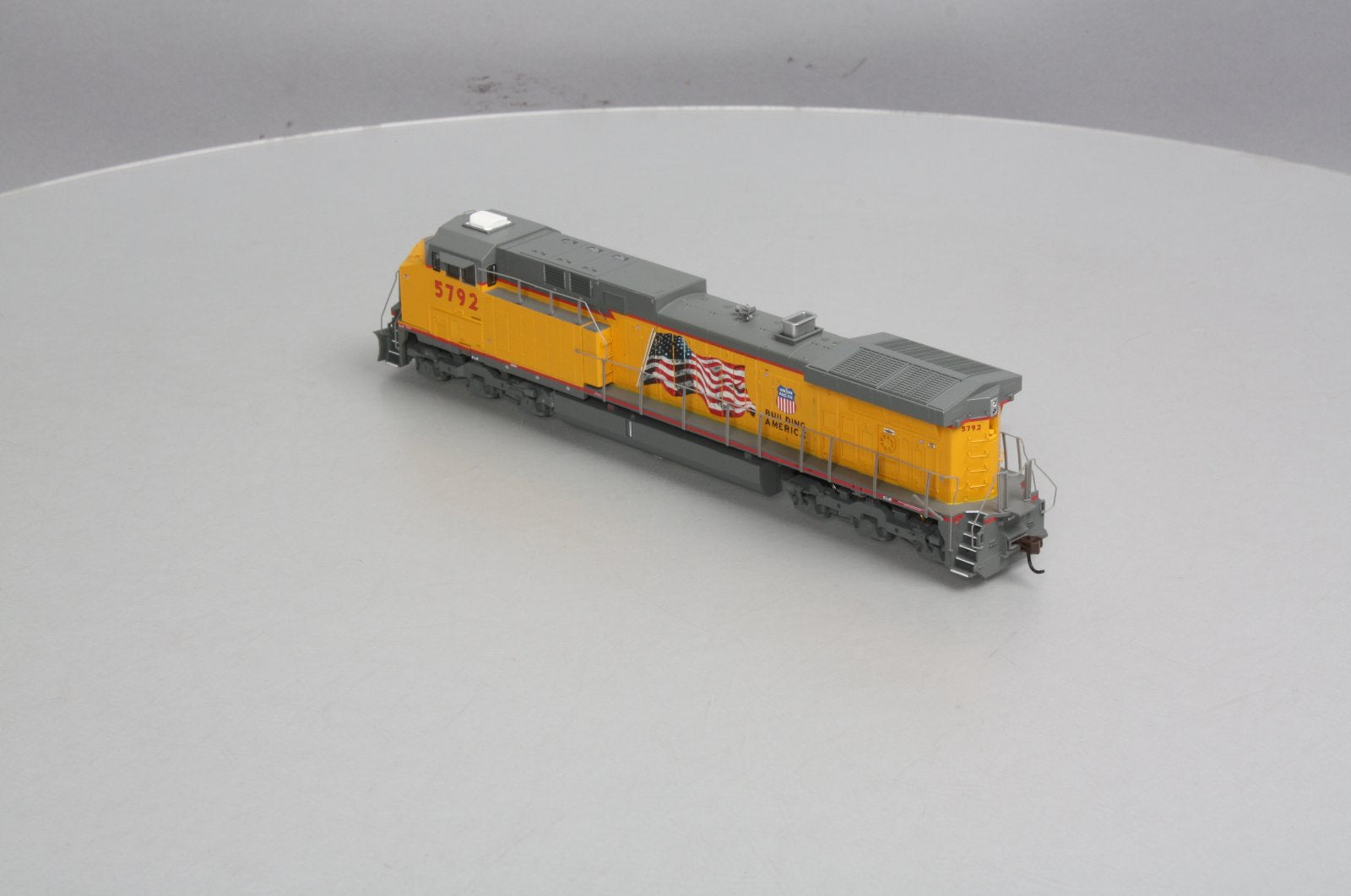 Athearn 8081 HO Union Pacific AC4400 Diesel Locomotive #5792 -DC LN/Box