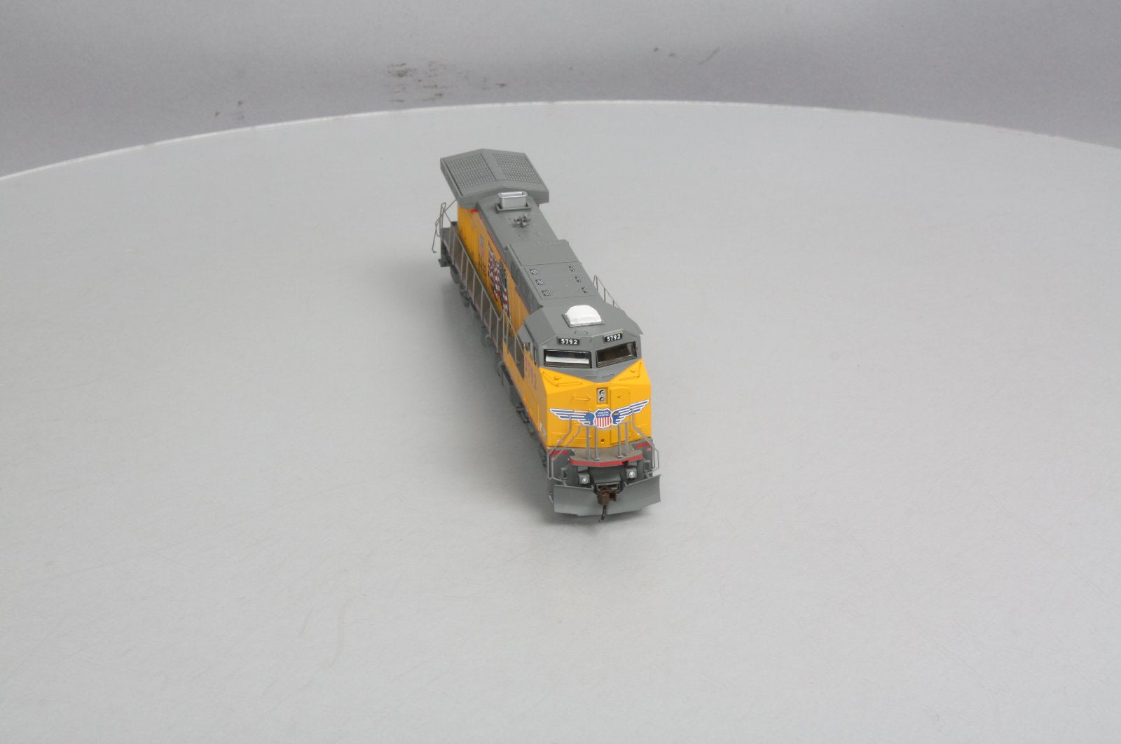 Athearn 8081 HO Union Pacific AC4400 Diesel Locomotive #5792 -DC LN/Box