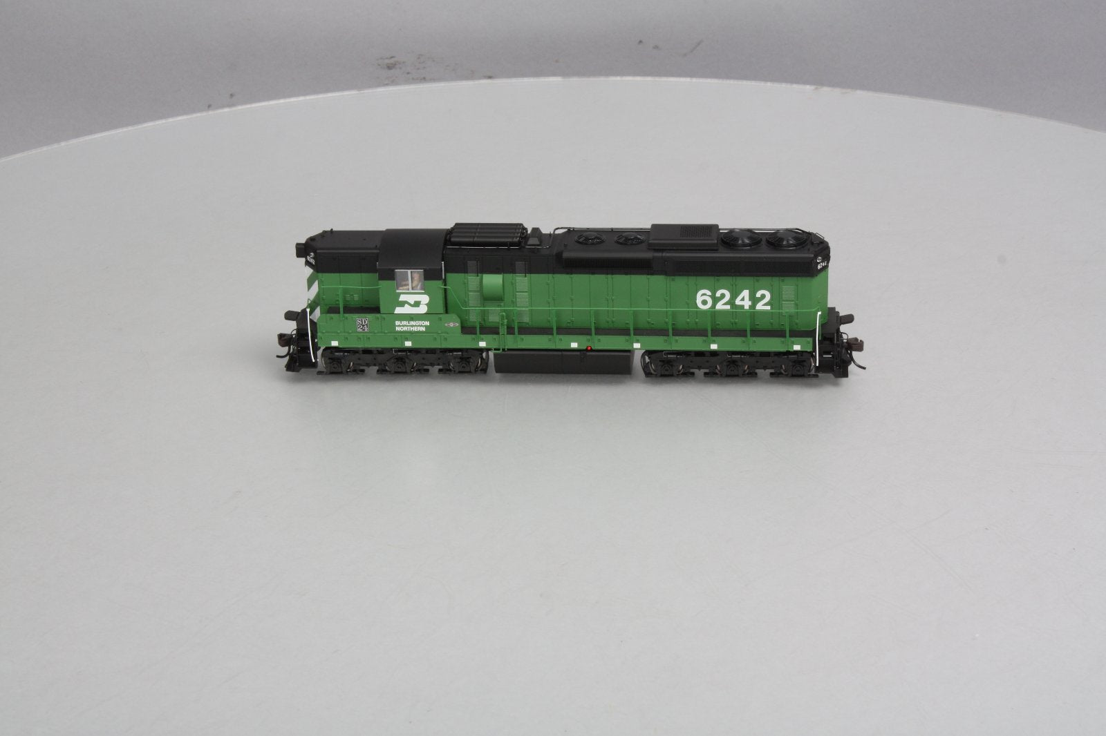 Atlas 7556 Master Series Gold Burlington Northern EMD SD24 #6242 w/DCC, Sound