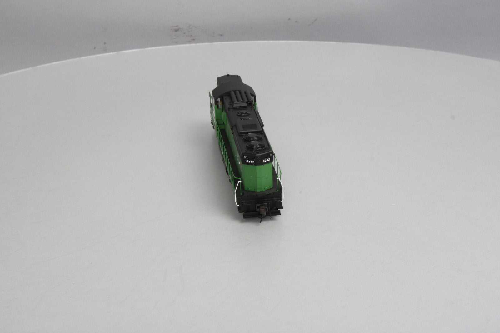Atlas 7556 Master Series Gold Burlington Northern EMD SD24 #6242 w/DCC, Sound