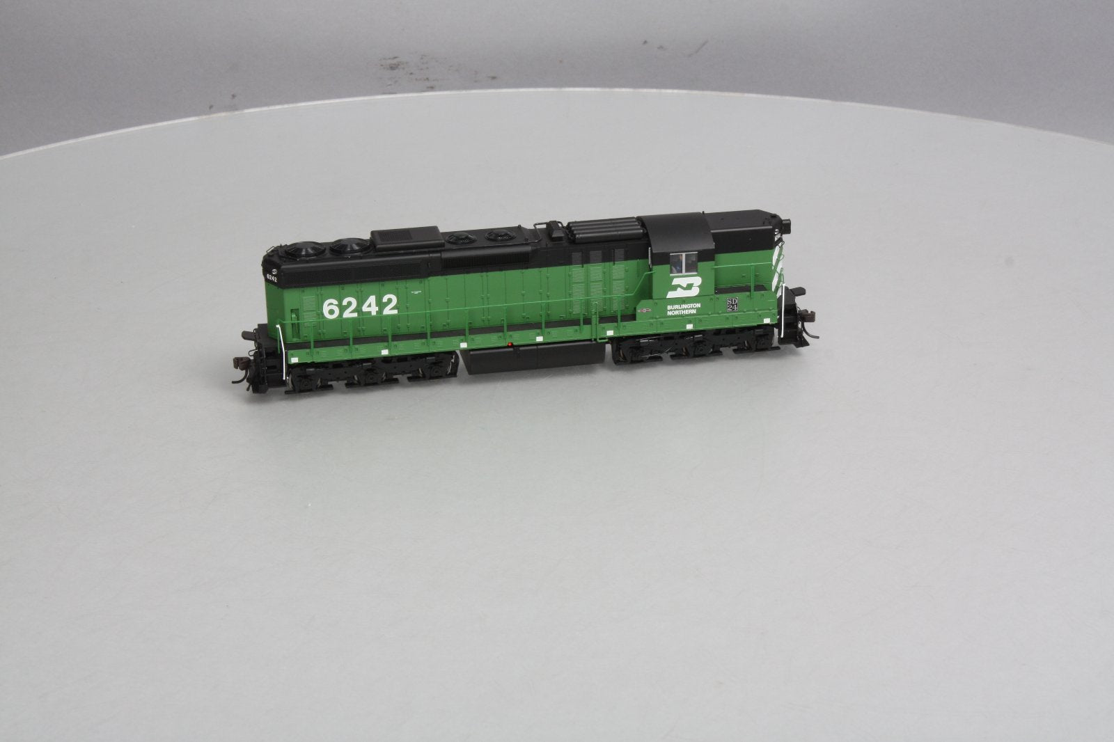 Atlas 7556 Master Series Gold Burlington Northern EMD SD24 #6242 w/DCC, Sound