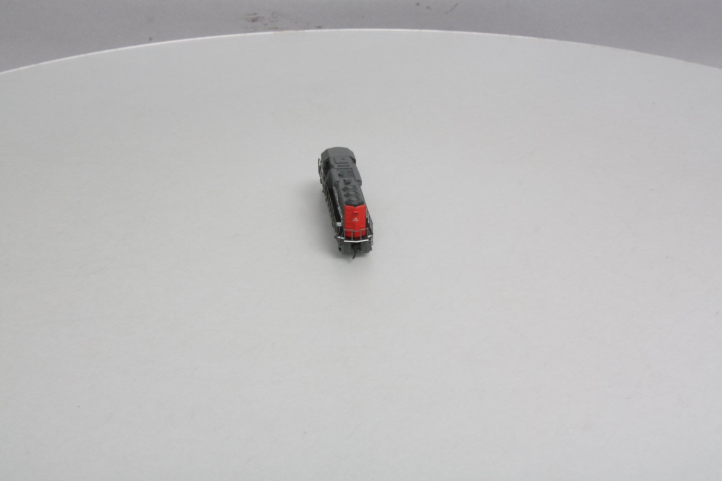 Life Like 7475 N Scale Southern Pacific GP60 Diesel Locomotive #9717 EX/Box