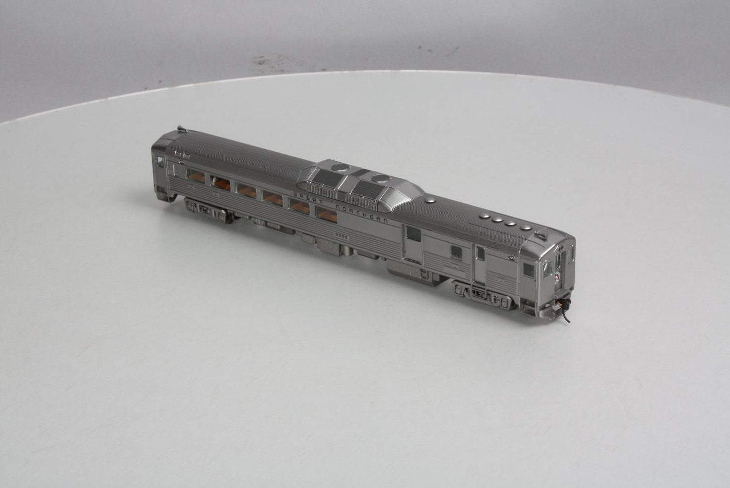 Proto 1000 HO Scale 920-35350 Great Northern RDC-3 Baggage Car #2350