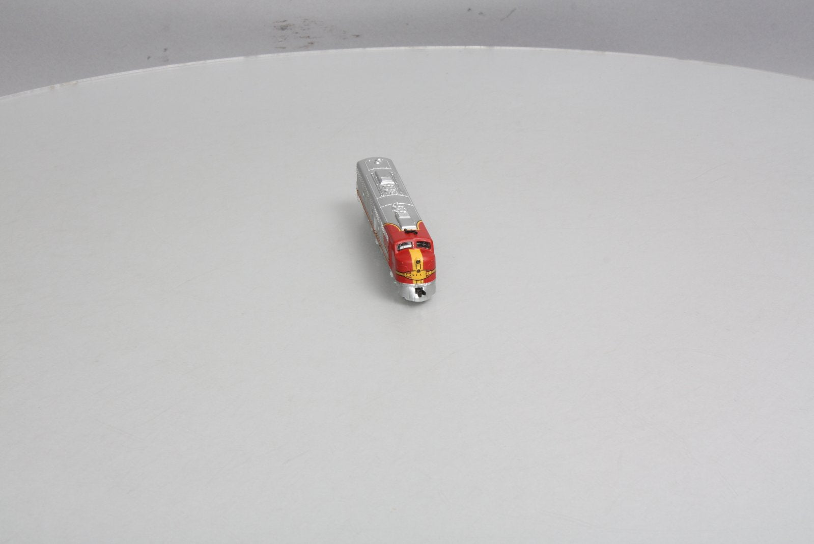 Life Like 7159 N Scale Santa Fe E-8 Diesel Locomotive EX/Box