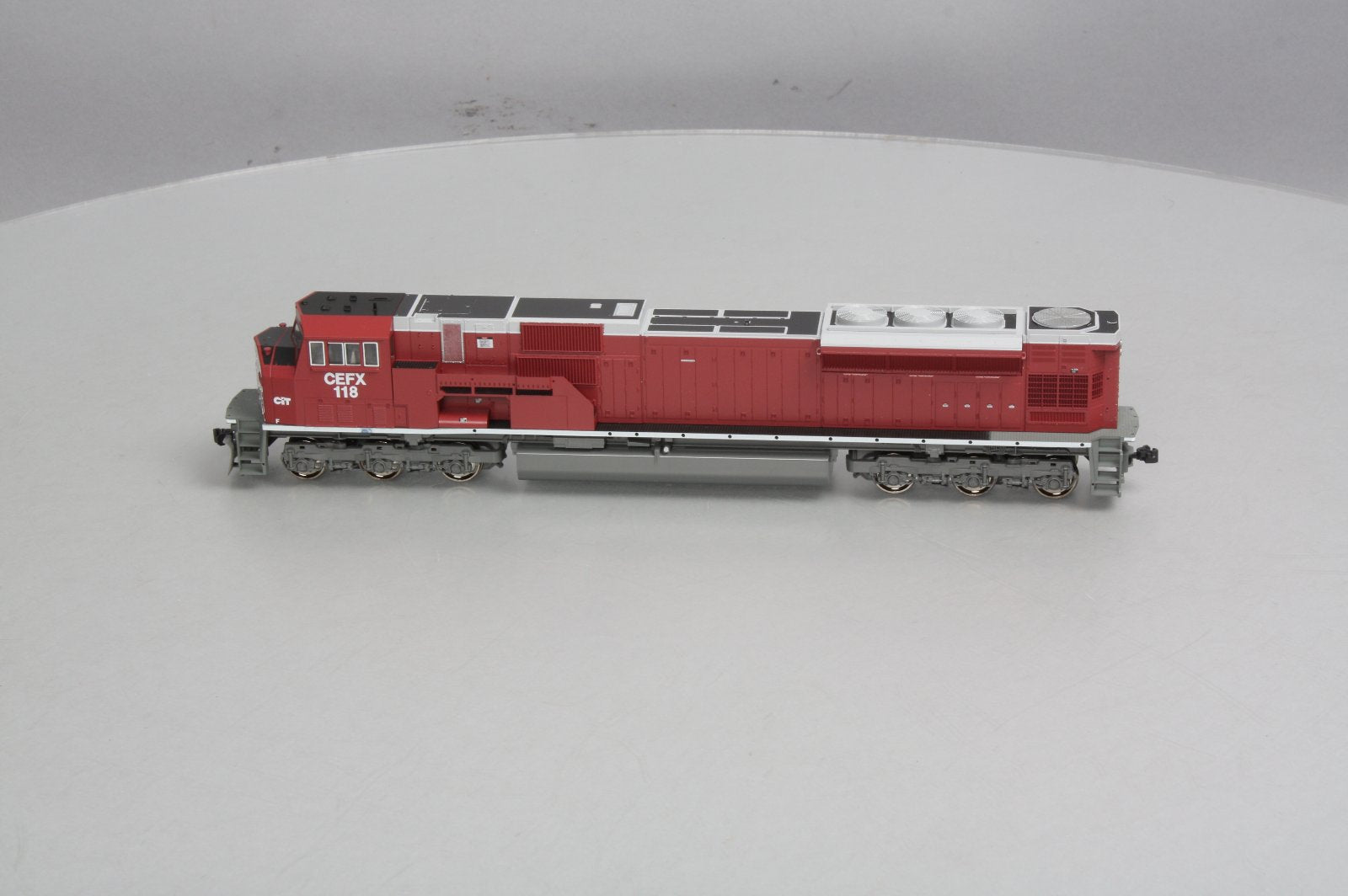 Kato 37-6360 HO Scale CEFX EMD SD90/43MAC Diesel Locomotive #118 LN/Box