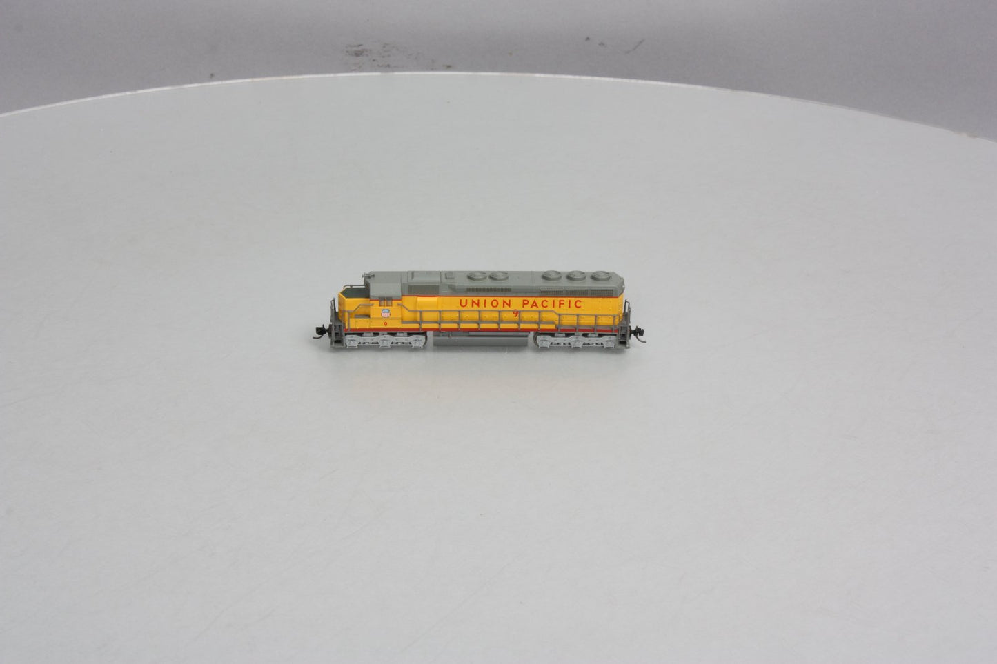 Kato 176-3119 N Scale Union Pacific SD-45 Diesel Locomotive #9 LN/Box