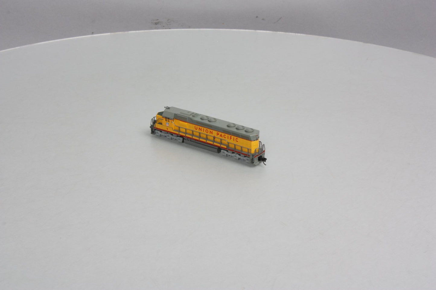 Kato 176-3119 N Scale Union Pacific SD-45 Diesel Locomotive #9 LN/Box