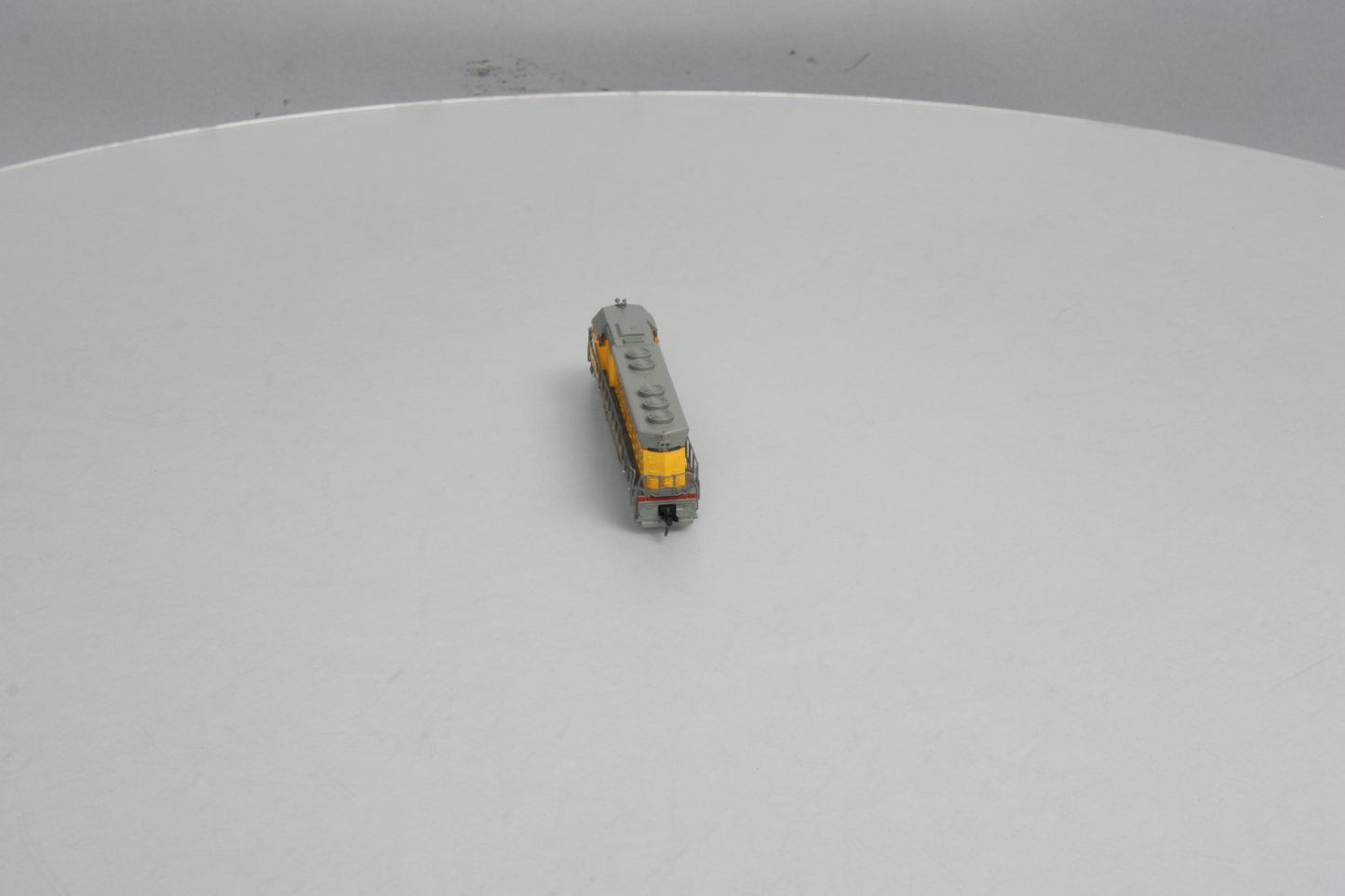 Kato 176-3119 N Scale Union Pacific SD-45 Diesel Locomotive #9 LN/Box