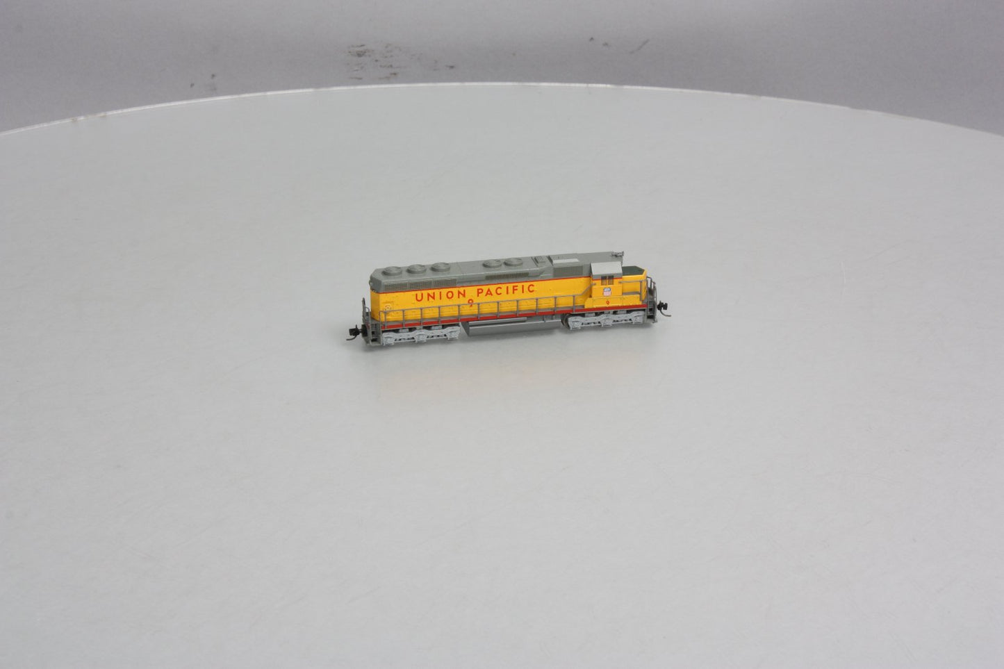Kato 176-3119 N Scale Union Pacific SD-45 Diesel Locomotive #9 LN/Box