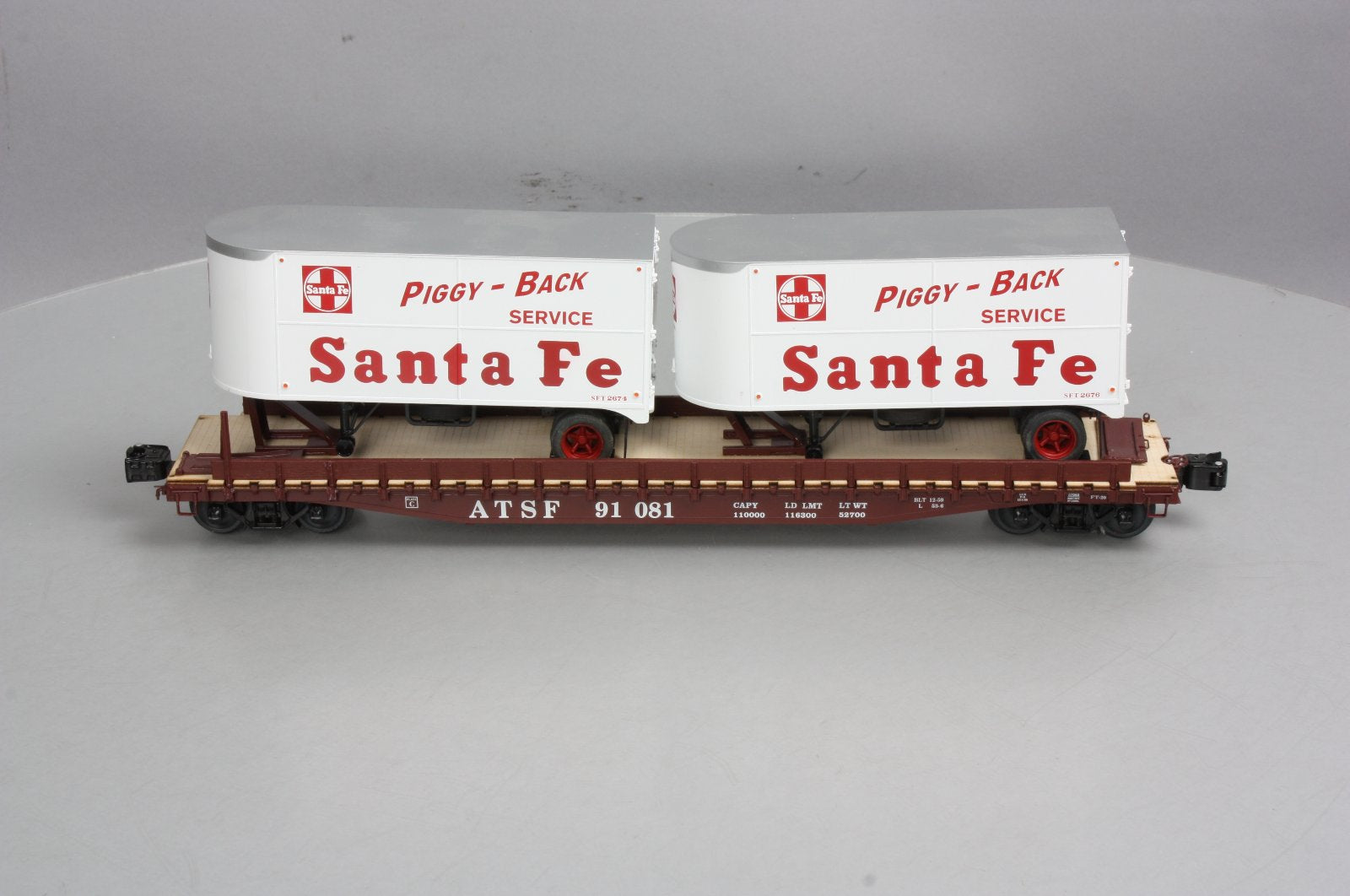 Lionel 6-27068 Santa Fe Flatcar with Piggyback Trailers
