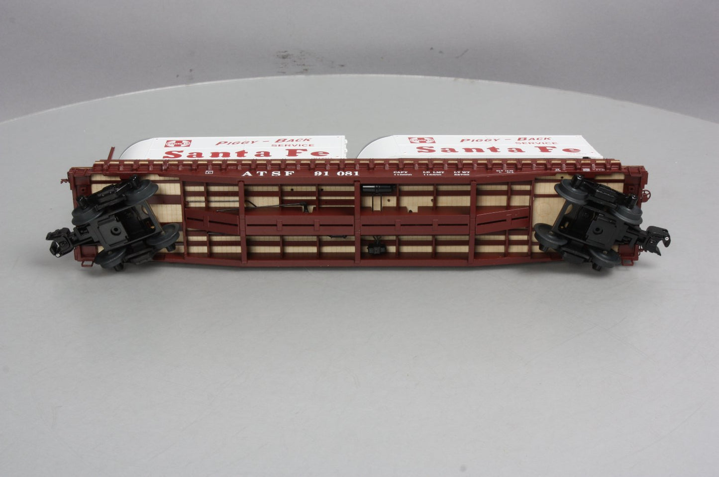 Lionel 6-27068 Santa Fe Flatcar with Piggyback Trailers