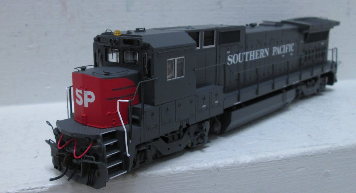 Atlas 7207 HO SP Unnumbered Dash 8-40B Diesel Locomotive Standard DC