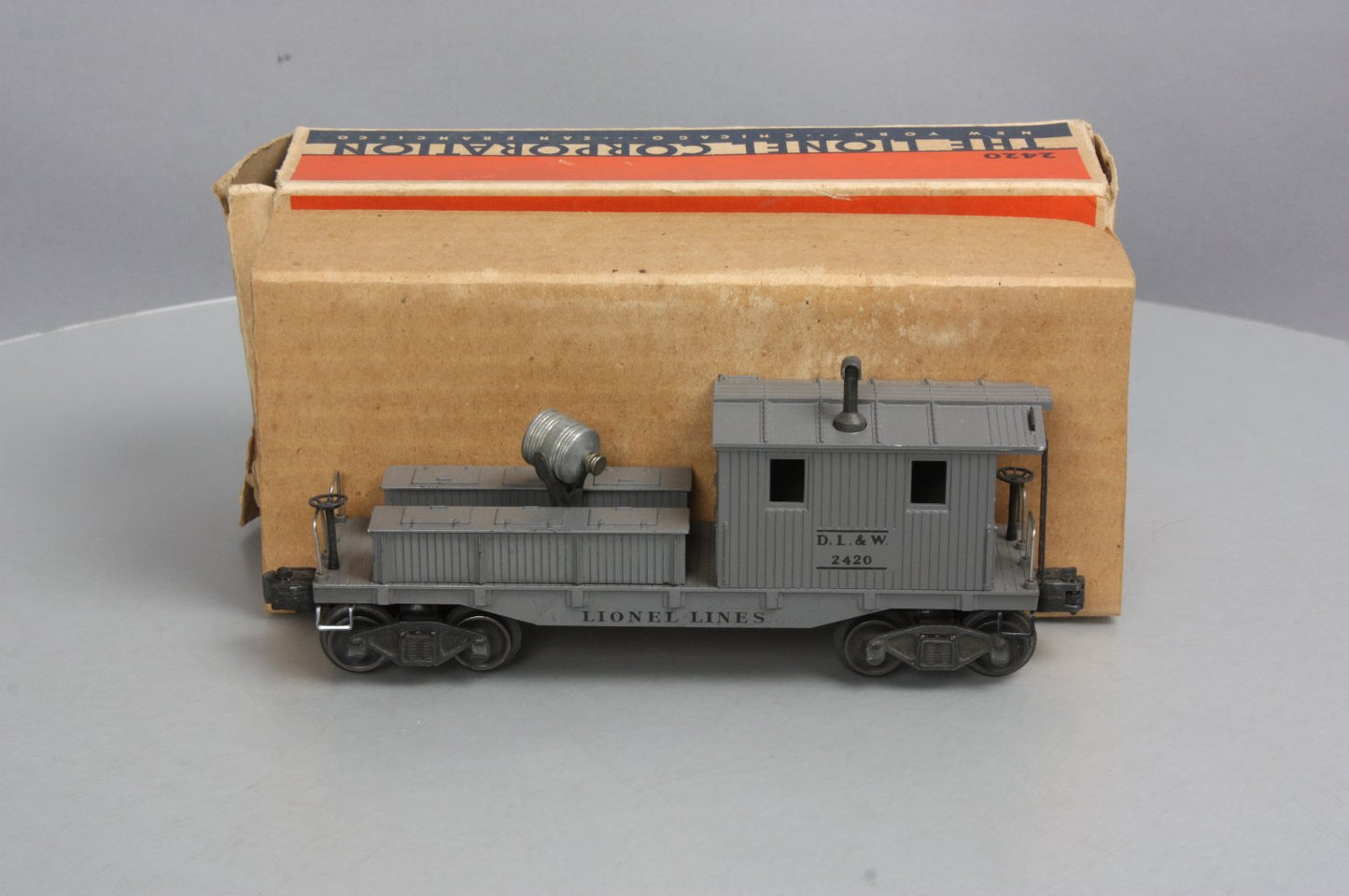 Lionel 2420 Vintage O D&LW Variation C  Searchlight Wrecking Car w/Stake Marks
