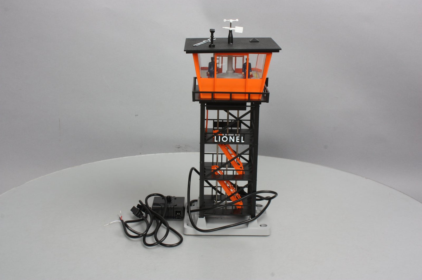 Lionel 6-82014 O Control Tower #192 - Plug 'n Play LN/Box