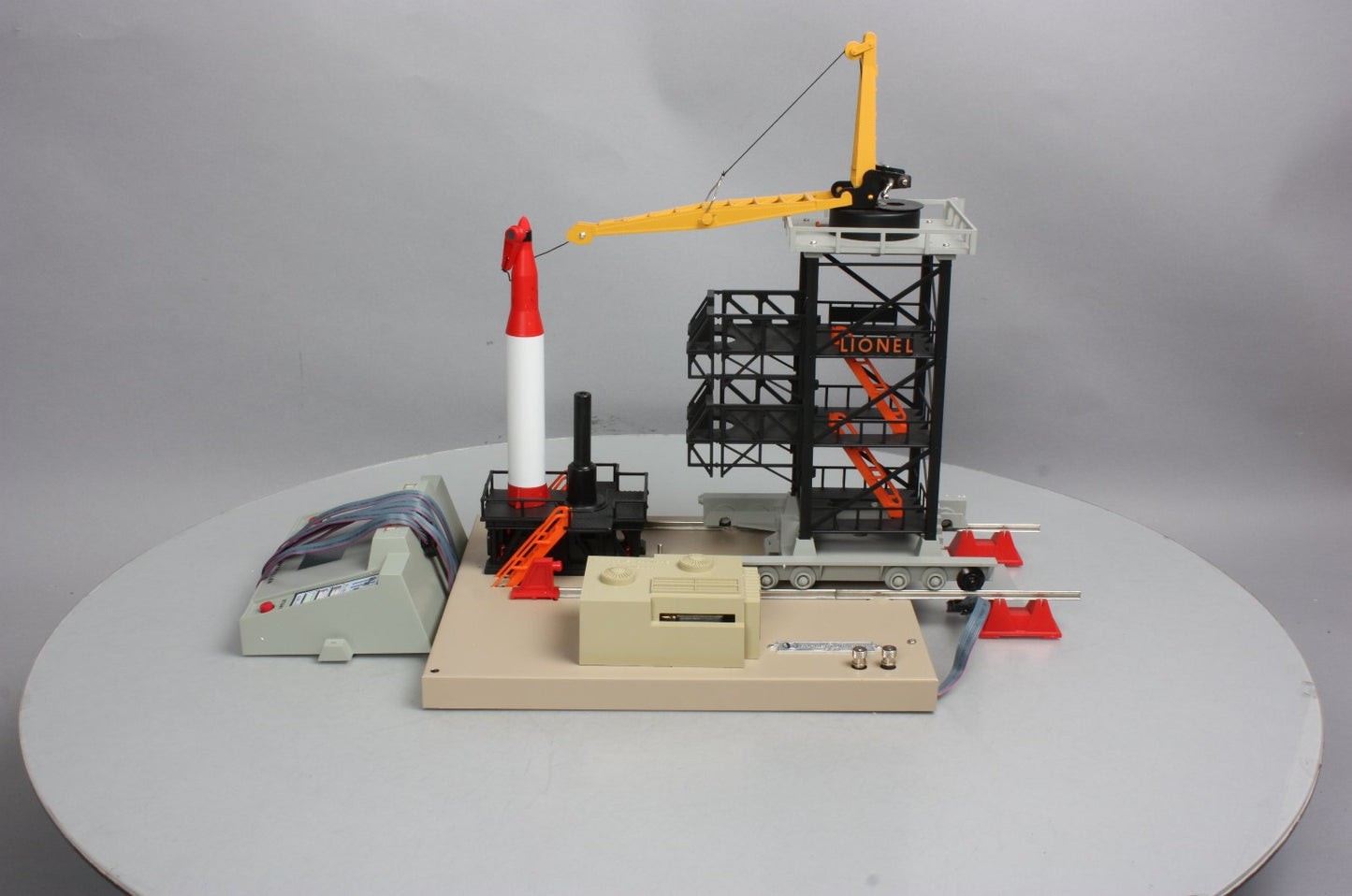 Lionel 6-14237 O Gauge 175 Operating Rocket Launcher LN/Box