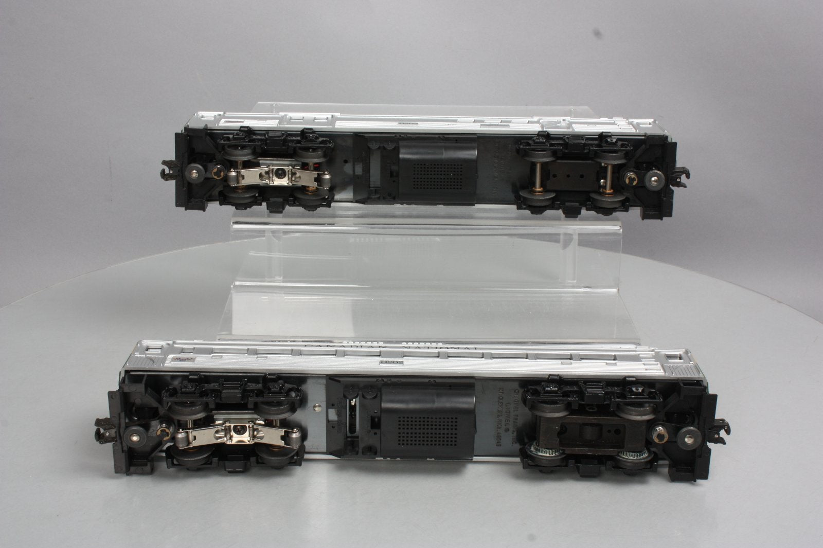 Lionel 6-18506 O Gauge Canadian National Budd Cars #D202, #D203 NIB