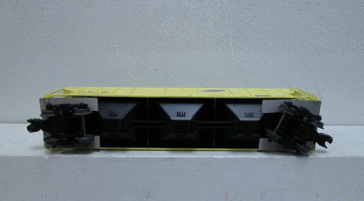 Lionel 6-27195 Chicago & North Western PS-2CD 3-Bay Hopper LN/Box