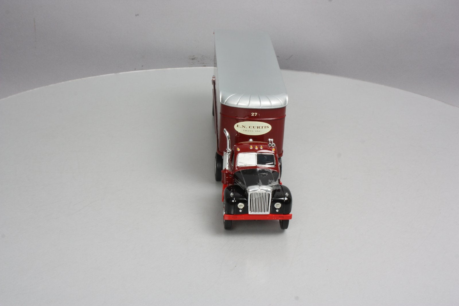 First Gear 19-2564 1:34 Diecast E.N. Curtis 1960 Mack B-Model Tractor Trailer