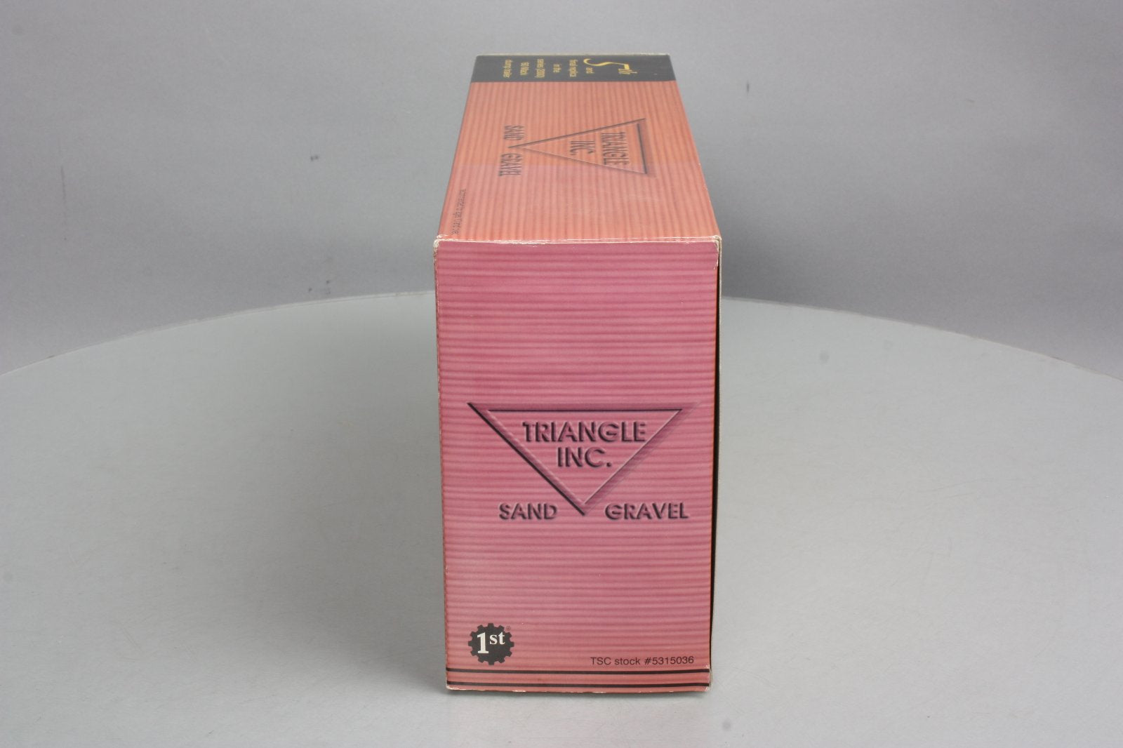 First Gear 19-2603 1:34 Diecast Mack B-Model Triangle Inc. Sand Gravel