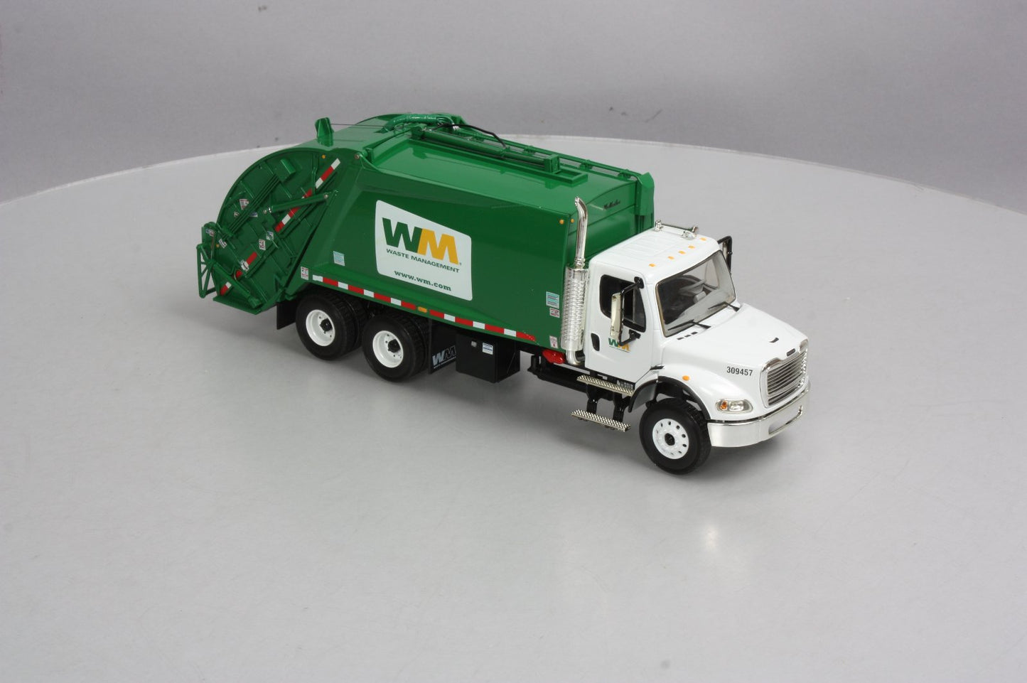 First Gear 10-3287 1:34 Waste Management Rear-End Loader with 2-Trash Cans