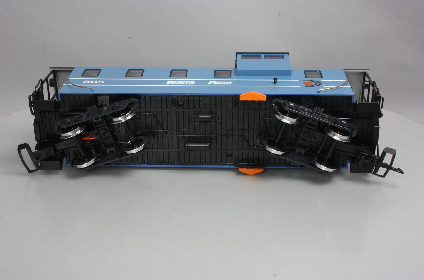 LGB 4071 G Scale White Pass Illuminated Caboose #905 (Metal Wheels) LN/Box
