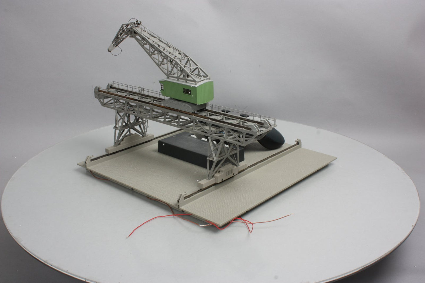 Marklin 76501 HO Scale Gantry Crane