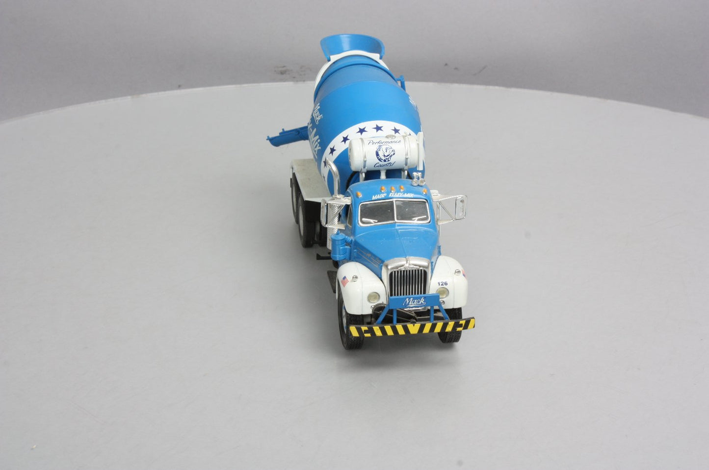 First Gear 19-2736 1:34 Ready-Mix 1960 Mack Model B-61 Mixer NIB